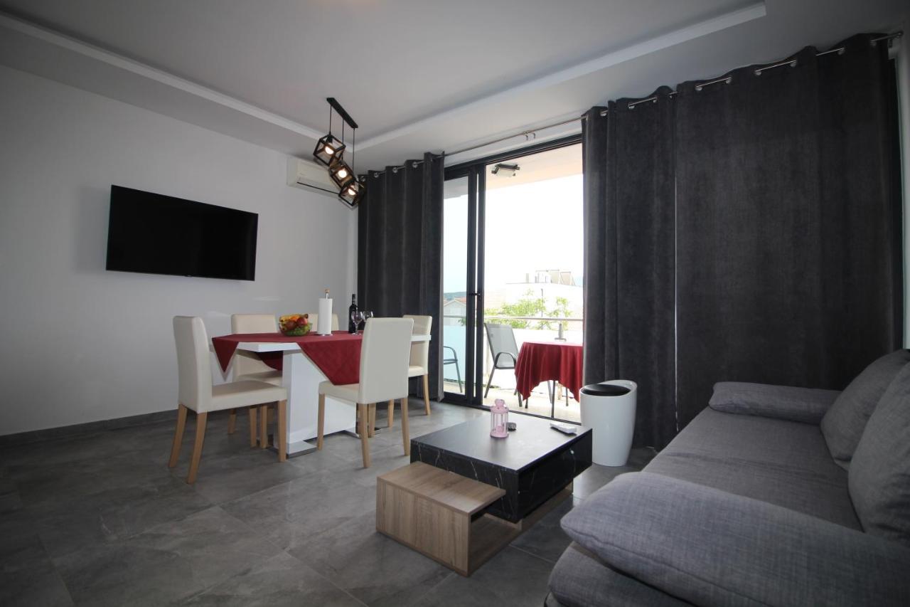 Apartments Toni Primošten Esterno foto
